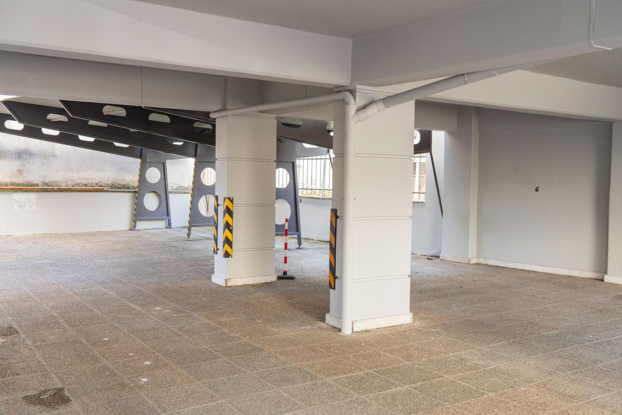 The Whole Packet A4 Center With Parking Apartment ลาริซา ภายนอก รูปภาพ